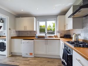 Kitchen - click for photo gallery